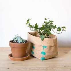 cubremaceta cesto corcho estampado