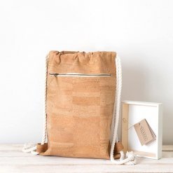 mochila minimalista corcho